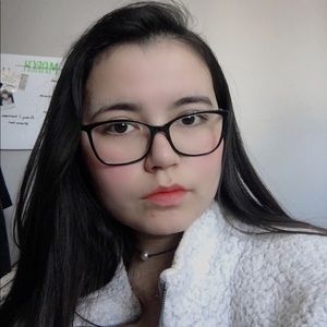 Meet your Posher, Kearra